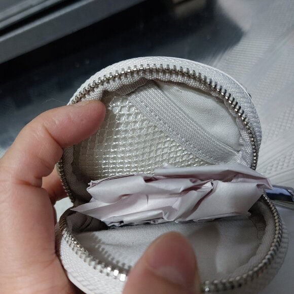 TOMMY HILFIGER Mini Small Clip On Clip On Bag Coin Purse Mini Wallet Cute - Picture 4 of 6